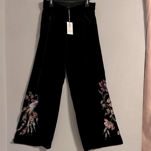 Johnny Was Pants - Johnny Was Black Embroidered Wide-Leg Pants with embroidery NWT